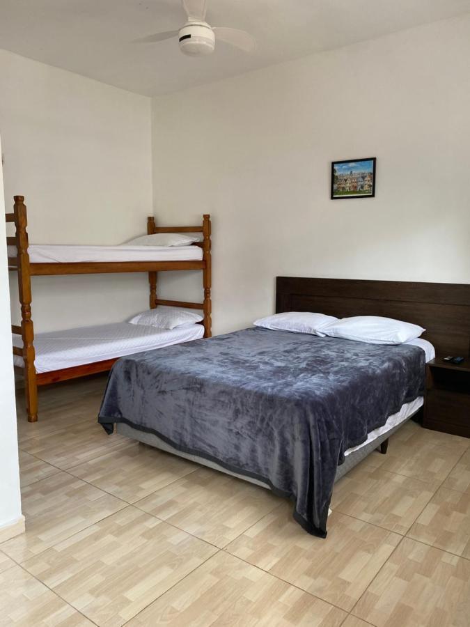 Boracalifornia Hotel Bertioga Eksteriør billede